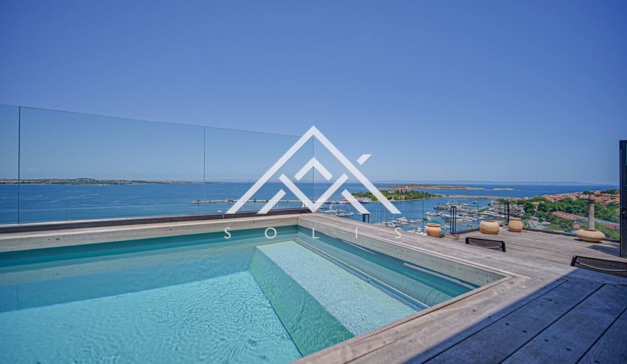 Trophy penthouse with rufftop pool and view to Marina port Sozopol-34