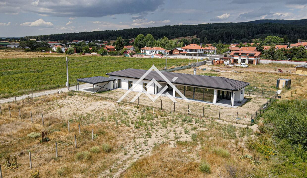 House - Sofia, region, village Relyovo-1