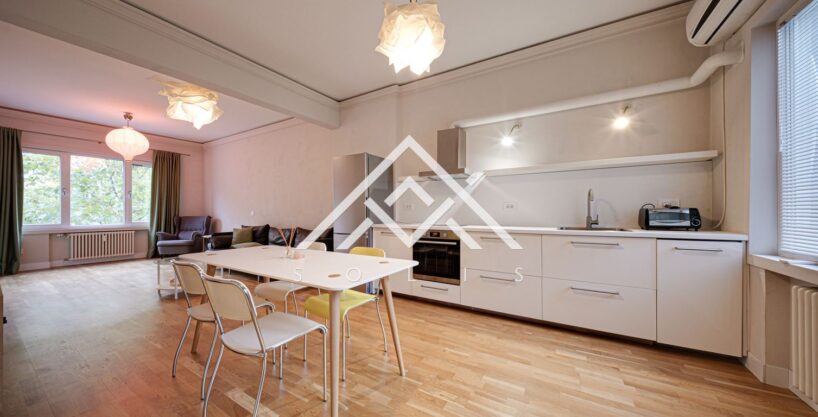 Modern and contemporary one bedroom property in the centre of Sofia - 0