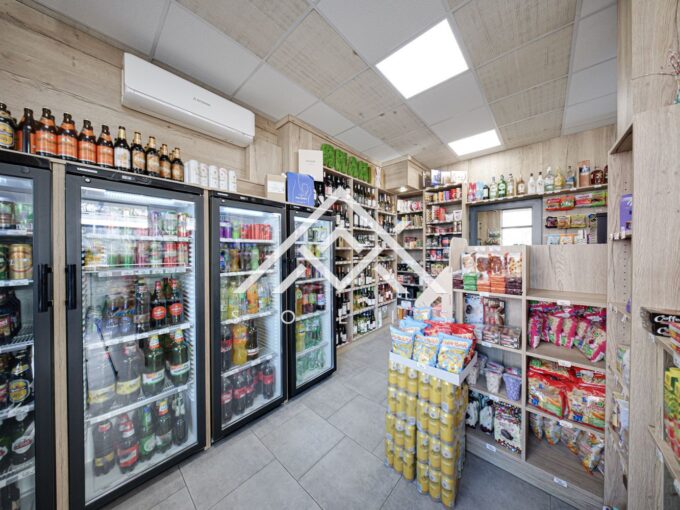 Shop with long term tenant for sale on the market in sq. Mladost 1 - 0