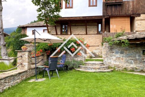 Boutique complex with 4 properties with total area: 2860 sq.m. in the village of Kovachevitsa for sale - 0