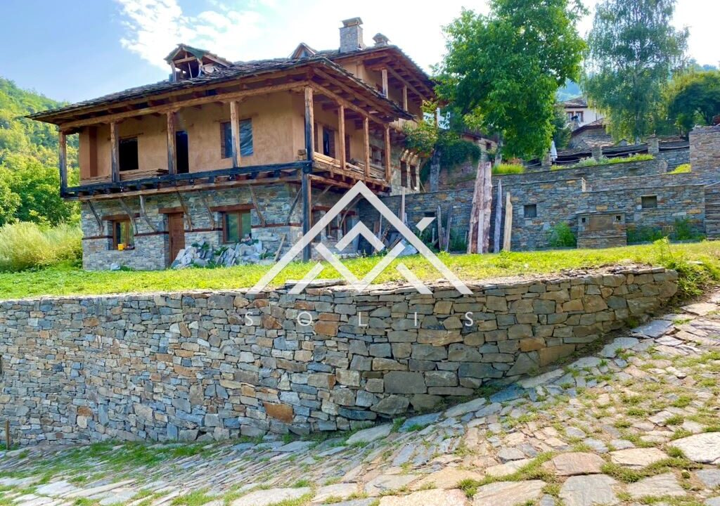 Boutique complex with 4 properties with total area: 2860 sq.m. in the village of Kovachevitsa for sale-45