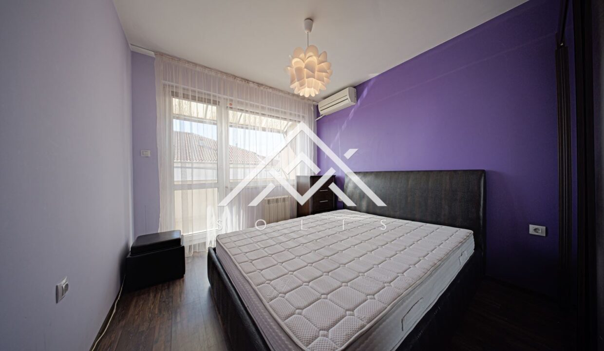 Two-bedroom apartment with convenient location in. Banishora-10