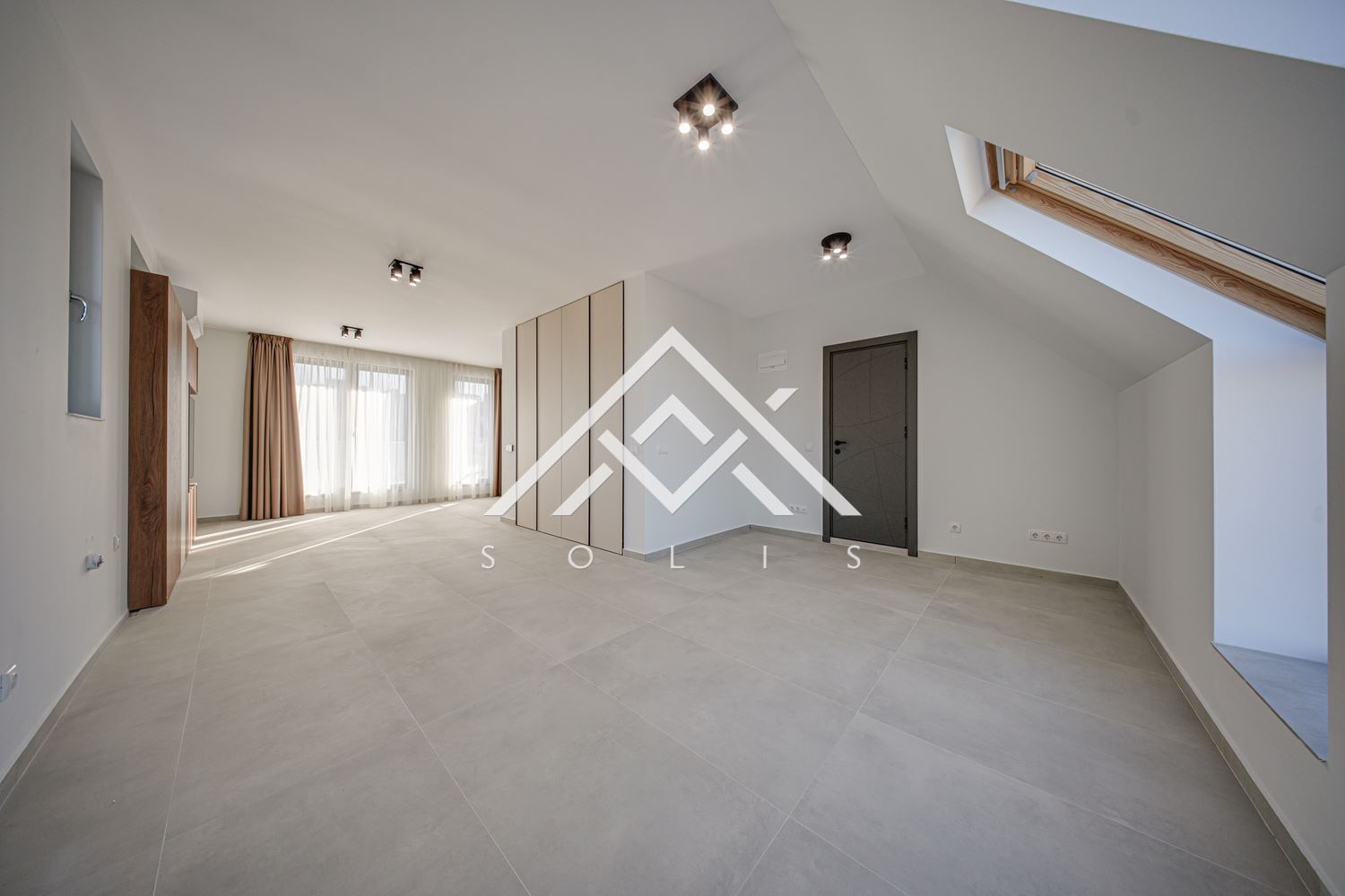 Contemporary house with modern interior and convenient location for sale in Kv. Boyana - 0