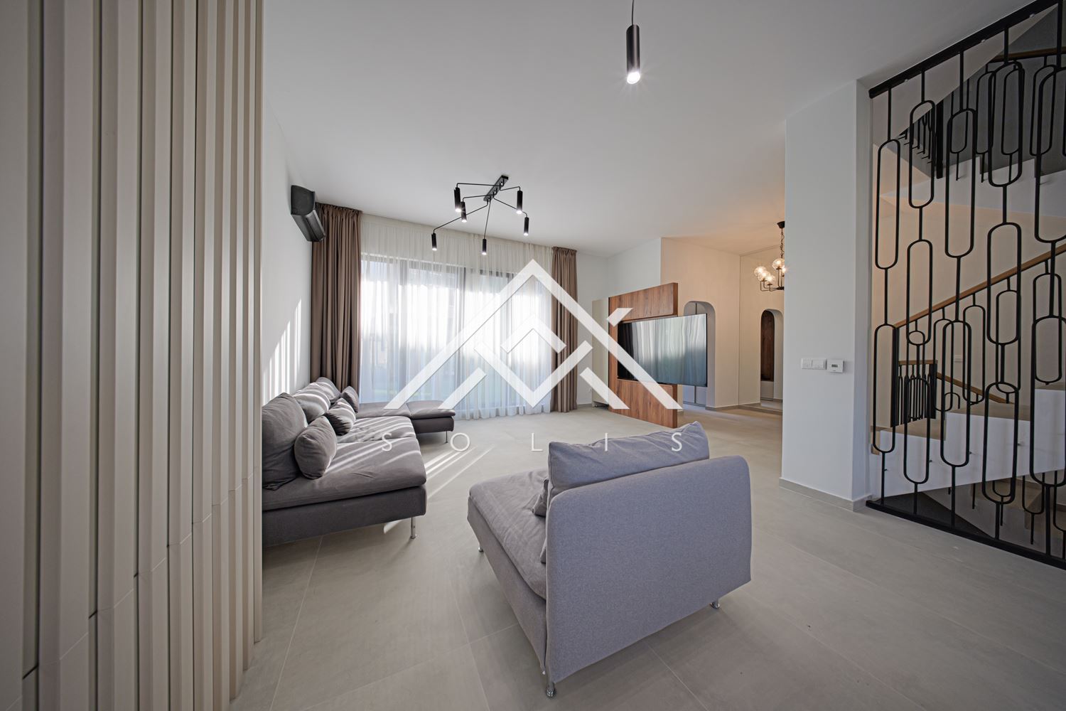 Contemporary house with modern interior and convenient location for sale in Kv. Boyana - 0