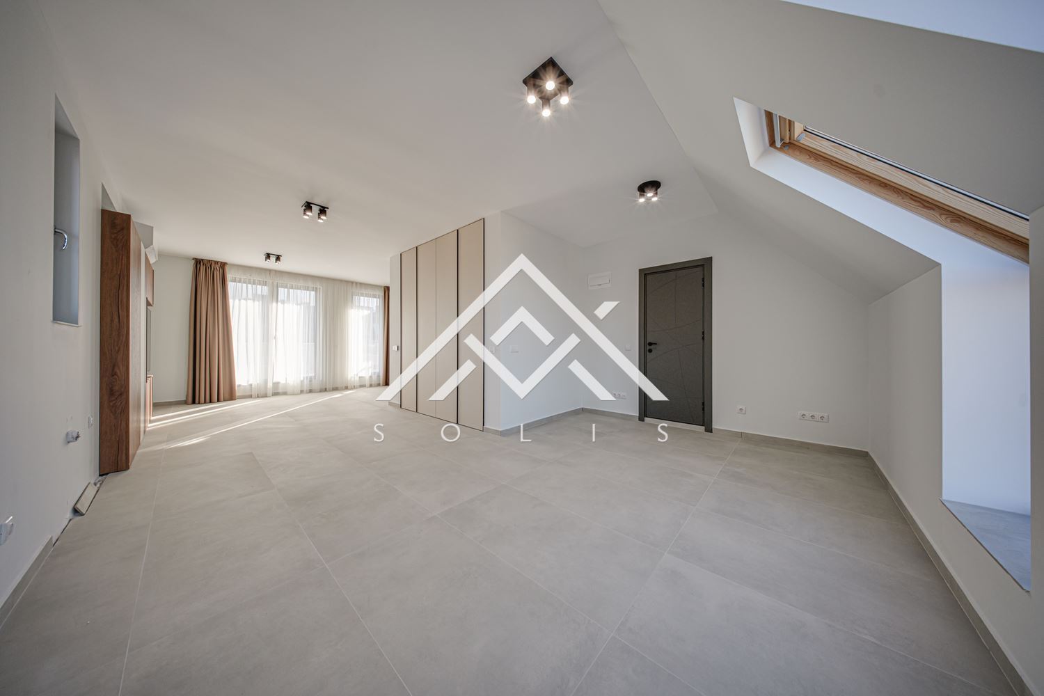 Contemporary house with modern interior and convenient location for sale in Kv. Boyana - 0