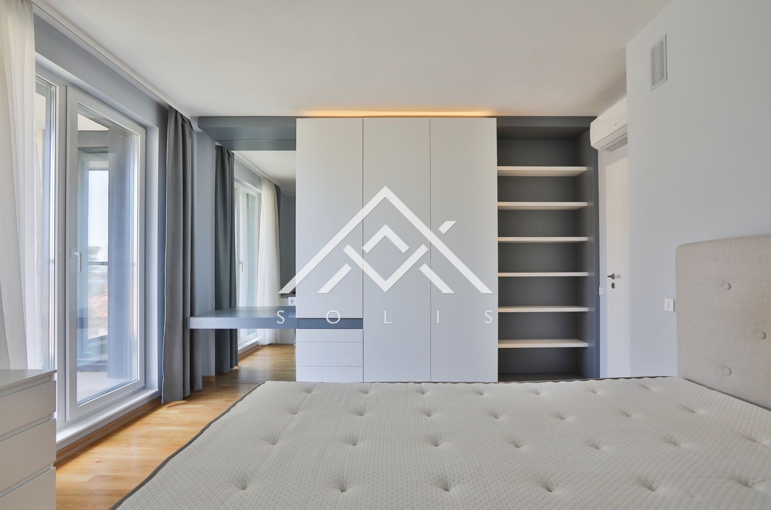 Просторен четиристаен апартамент под наем в Residential Park Sofia - 0