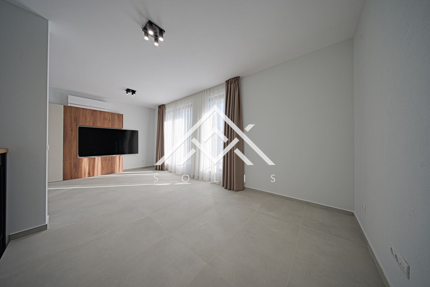 Contemporary house with modern interior and convenient location for sale in Kv. Boyana - 0