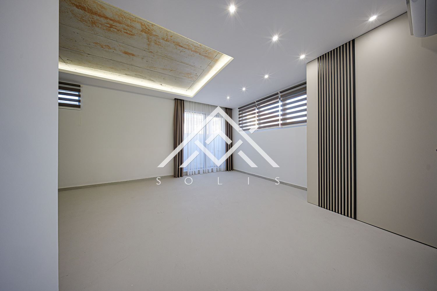 Contemporary house with modern interior and convenient location for sale in Kv. Boyana - 0