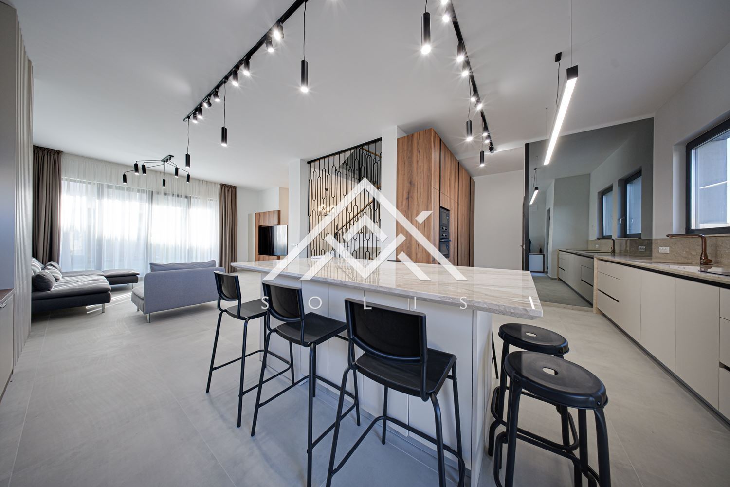 Contemporary house with modern interior and convenient location for sale in Kv. Boyana - 0