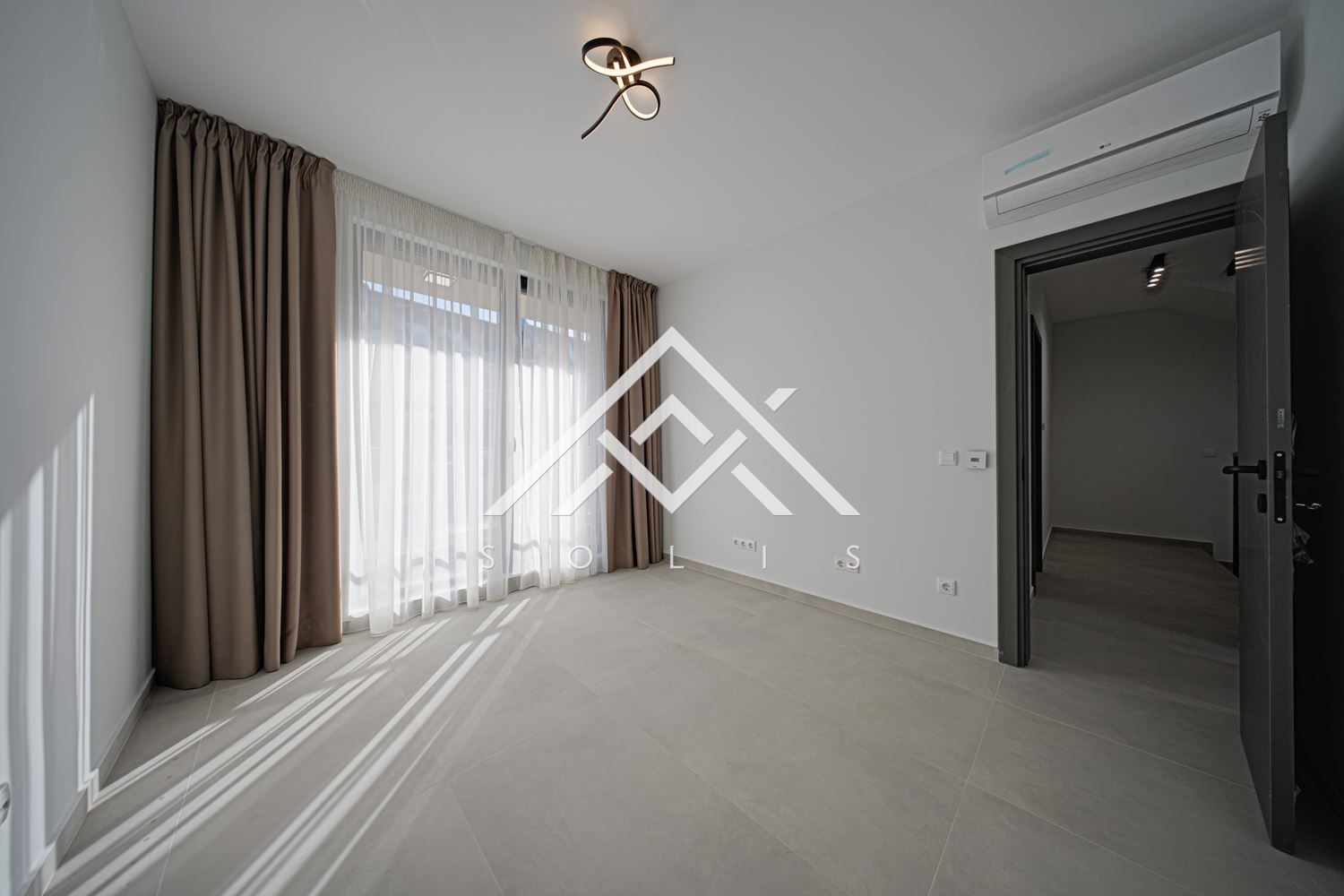 Contemporary house with modern interior and convenient location for sale in Kv. Boyana - 0