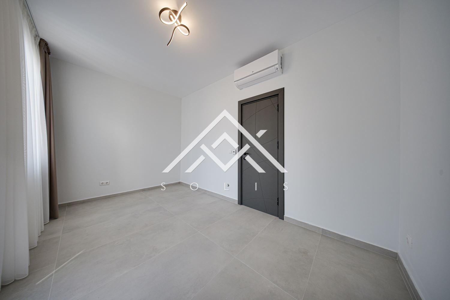 Contemporary house with modern interior and convenient location for sale in Kv. Boyana - 0