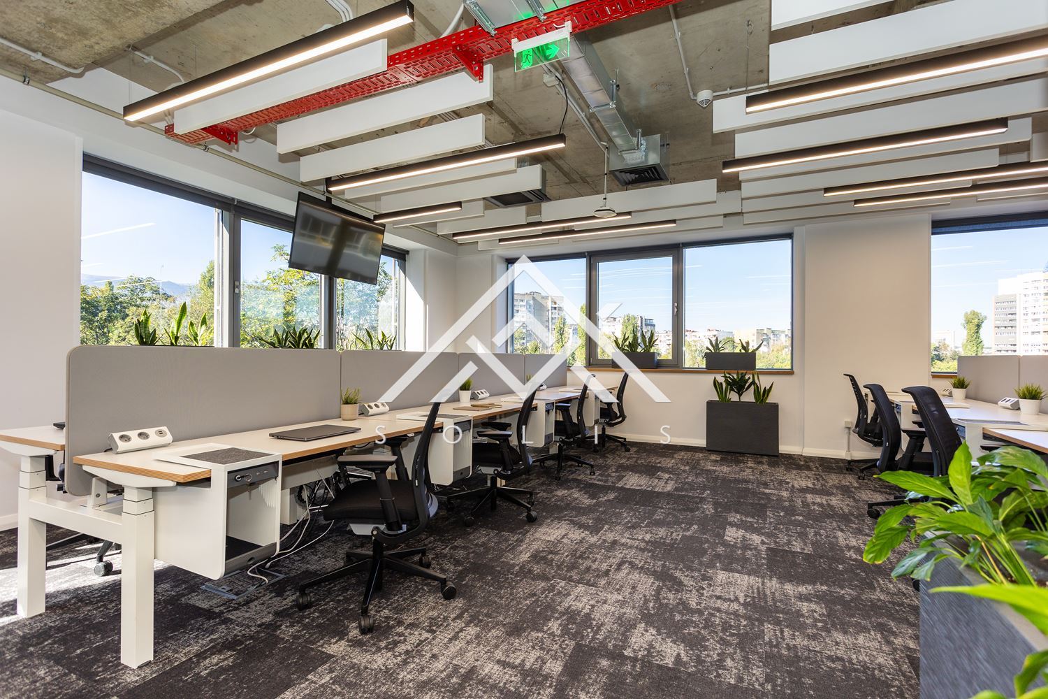 Design office with 46 workplaces in the renovated business center Rubix on Tsarigradsko Shose Blvd - 0