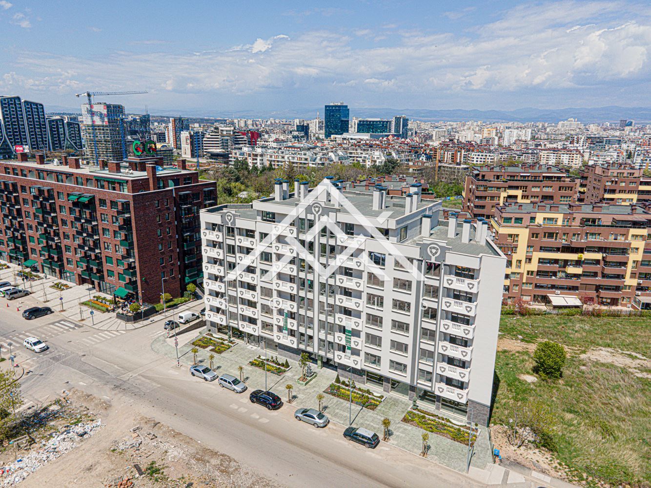 Spacious apartment with living room 60 sq.m. and view to Vitosha in Manastirski Livadi - East, Emerald apartments in building with ACT - 0