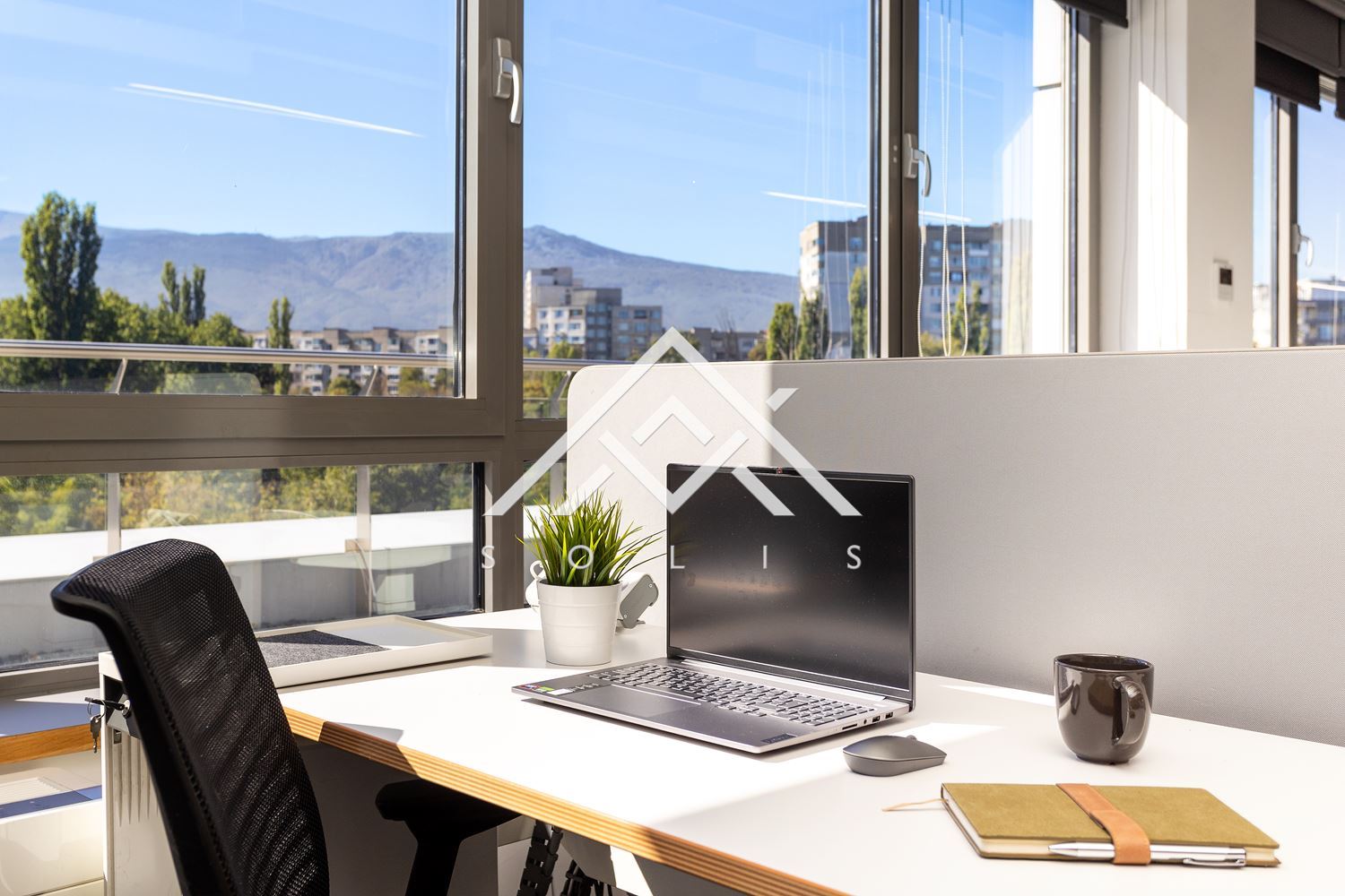 Design office with 46 workplaces in the renovated business center Rubix on Tsarigradsko Shose Blvd - 0