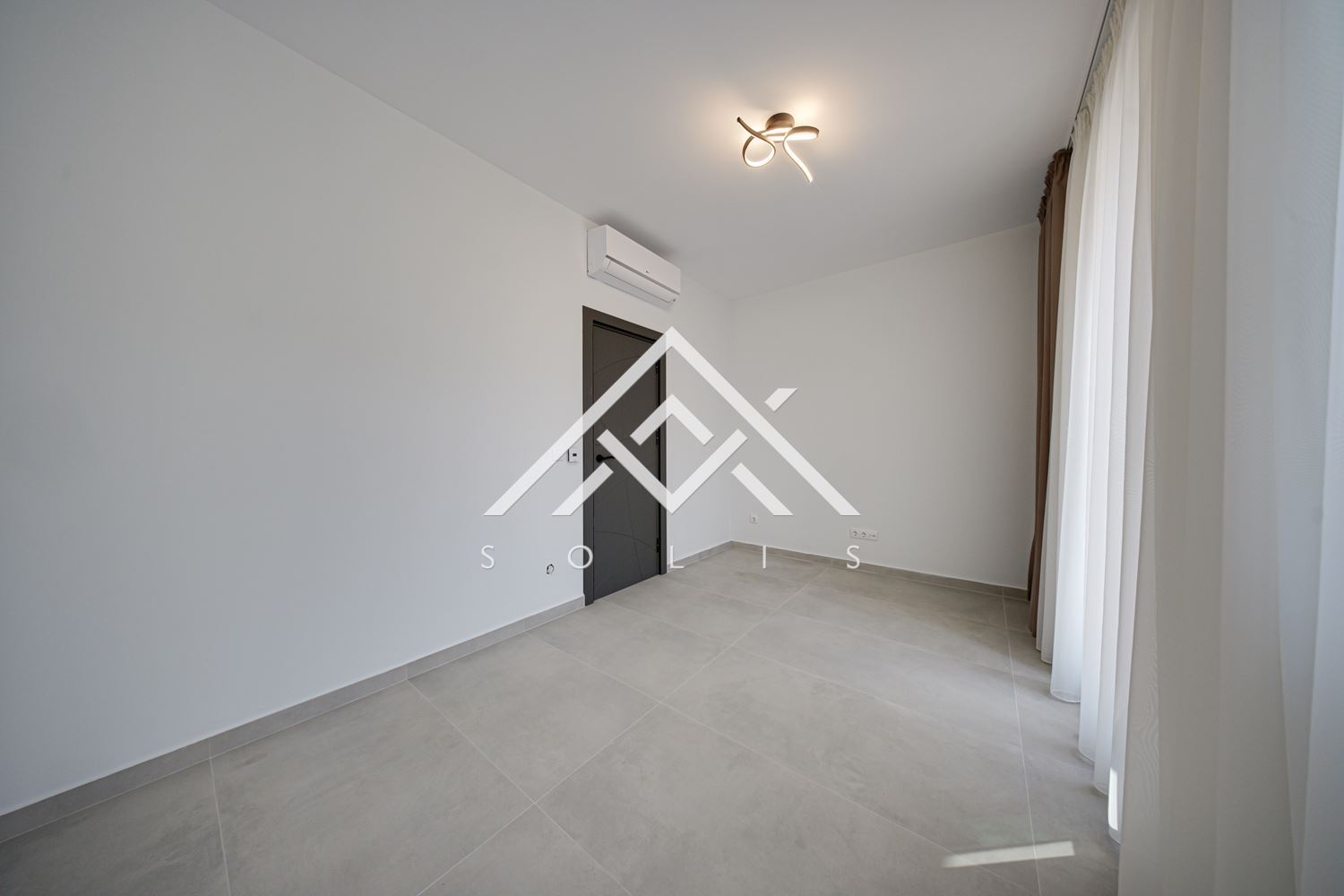 Contemporary house with modern interior and convenient location for sale in Kv. Boyana - 0