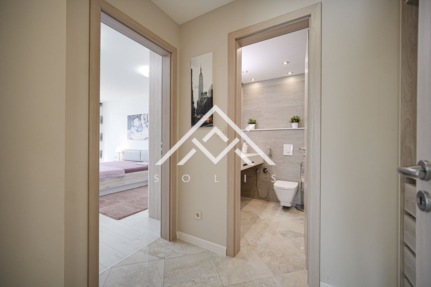 Fully furnished four bedroom apartment with spacious living room for rent in sq. Simeonovo - 0
