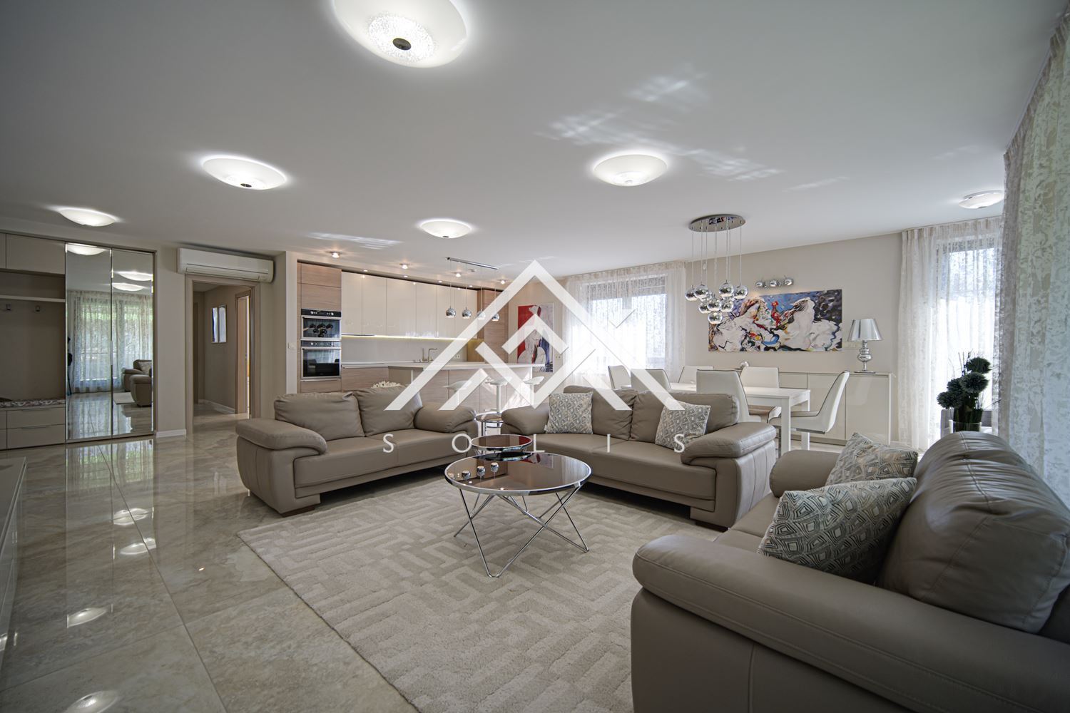 Fully furnished four bedroom apartment with spacious living room for rent in sq. Simeonovo - 0
