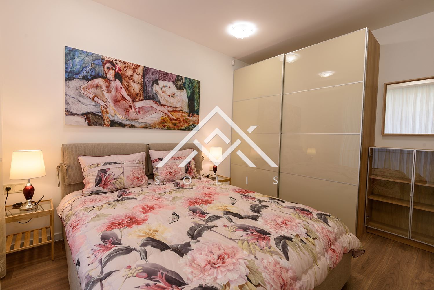 Three-story apartment with parking space for rent in a closed complex in Simeonovo Square - 0
