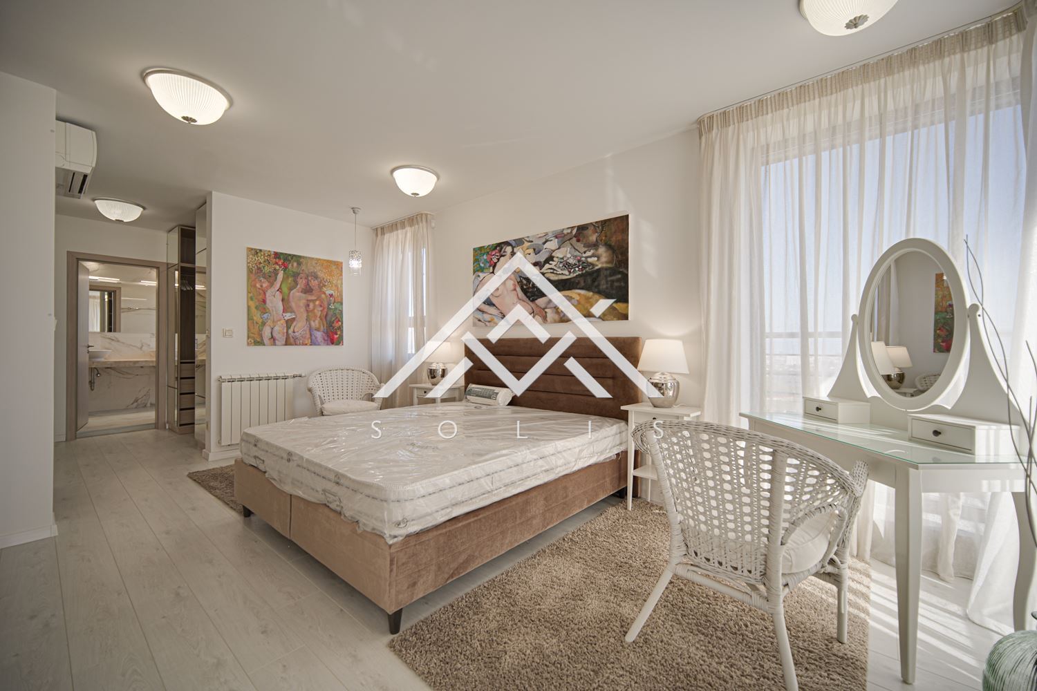Fully furnished four bedroom apartment with spacious living room for rent in sq. Simeonovo - 0