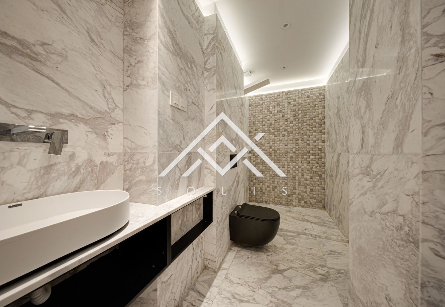 Elite apartment for sale located in a prestigious building in one of the most desirable areas of Sofia  Doctor's Monument - 0