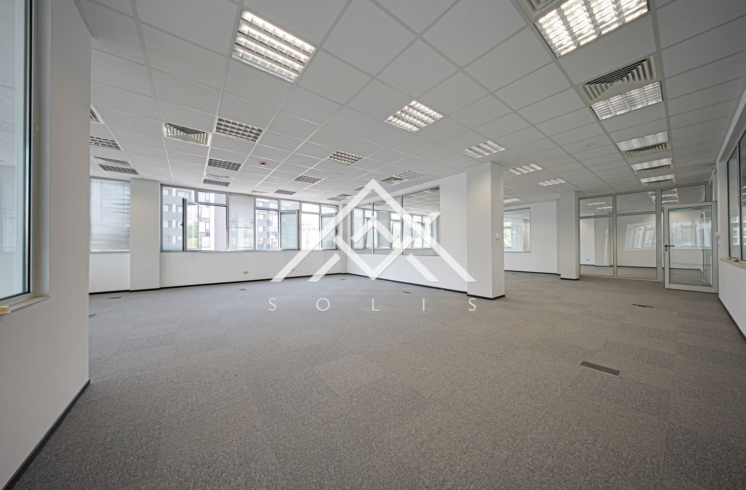 Office space for rent in Druzhba residential complex — near the metro station, with 30 parking spaces - 0