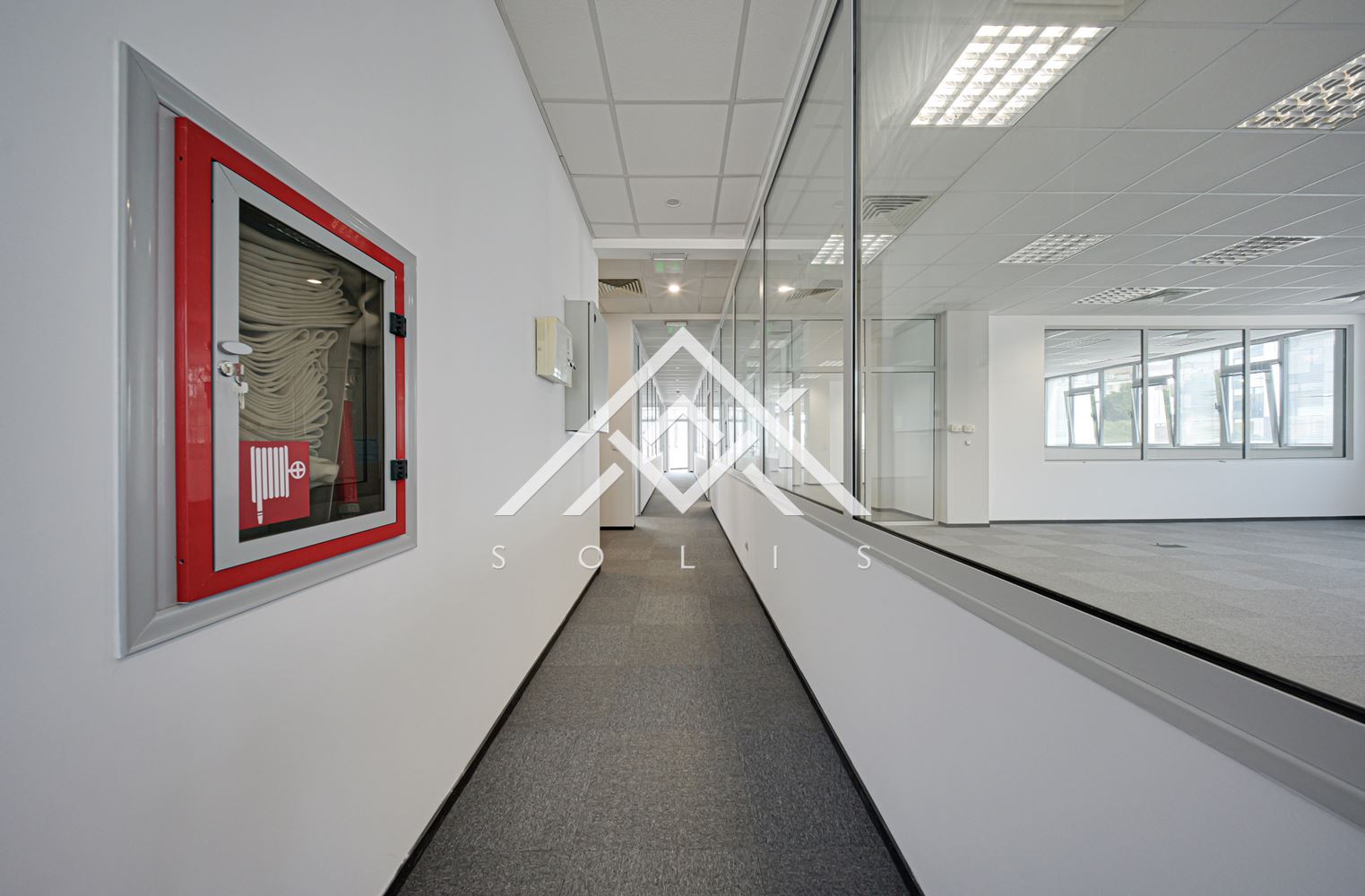 Office space for rent in Druzhba residential complex — near the metro station, with 30 parking spaces - 0
