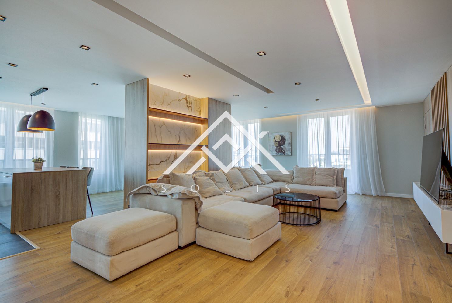 Designer four bedroom apartment with two parking spaces for rent in Residence Park Sofia - 0