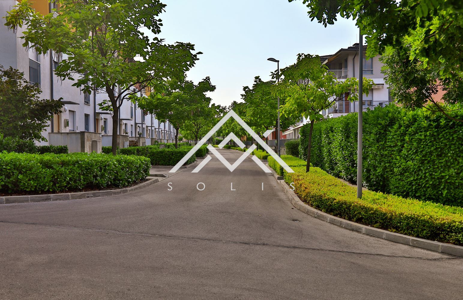 Designer four bedroom apartment with two parking spaces for rent in Residence Park Sofia - 0