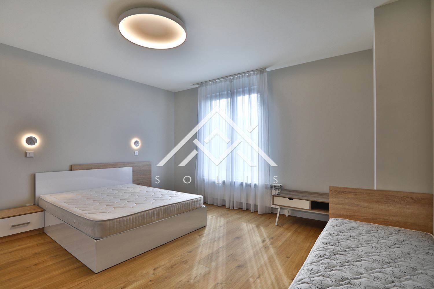Designer four bedroom apartment with two parking spaces for rent in Residence Park Sofia - 0