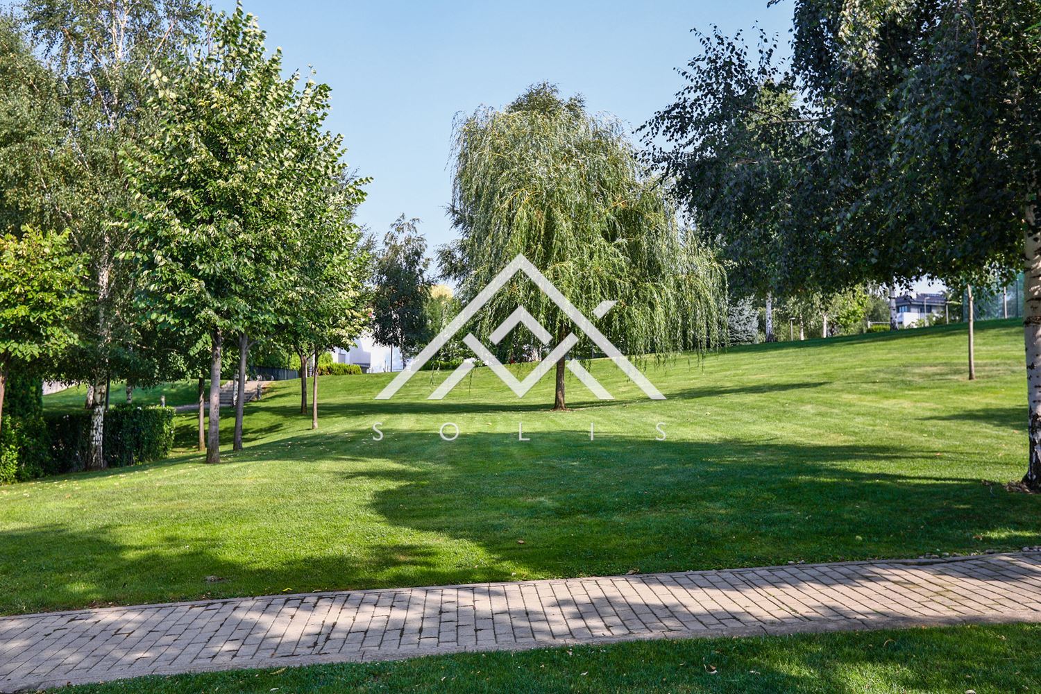 Designer four bedroom apartment with two parking spaces for rent in Residence Park Sofia - 0