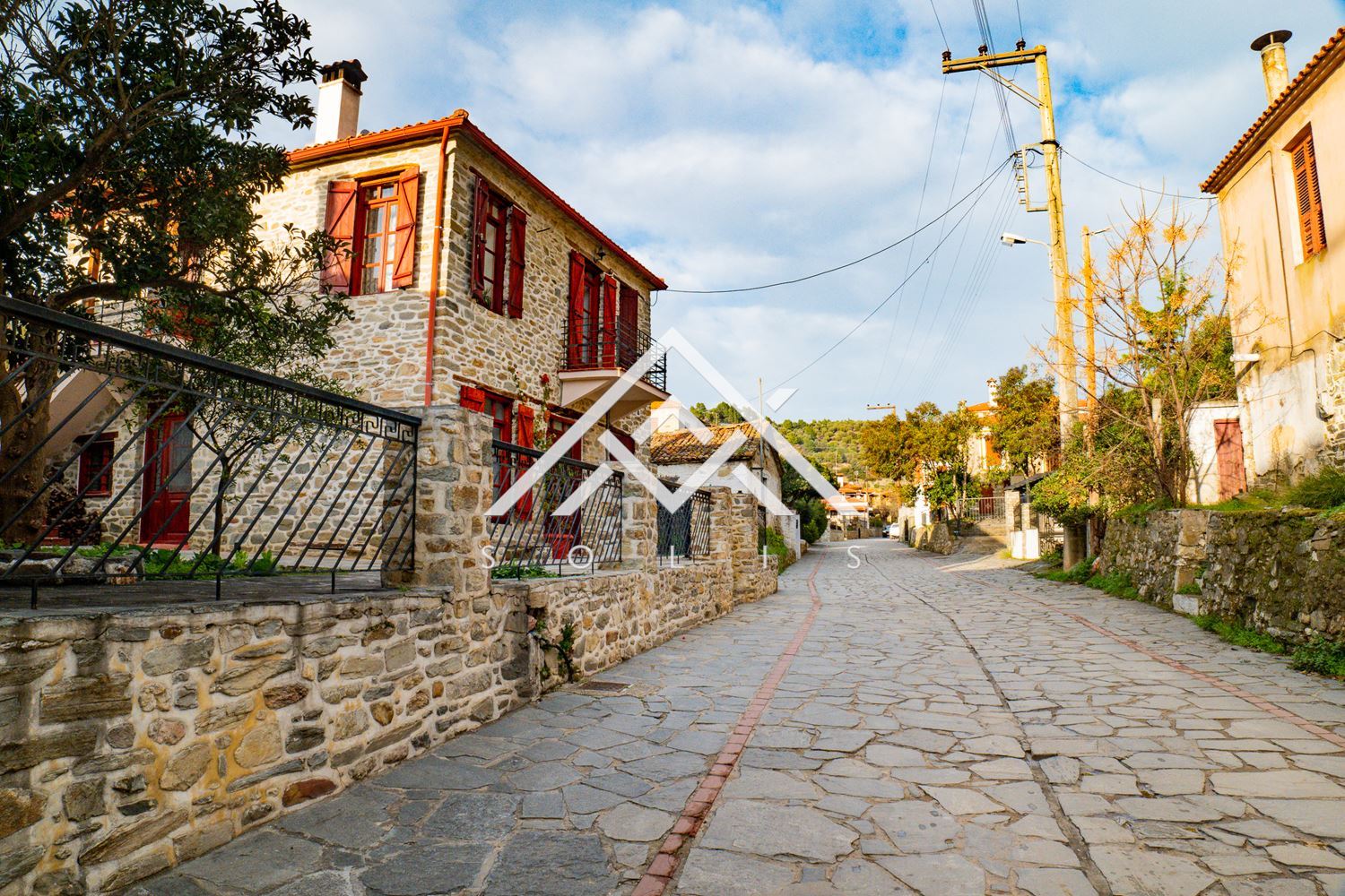 Sithonia, Halkidiki'nin kalbinde, sonsuz havuzlu ve deniz ve dağ manzaralı deniz villası - 0