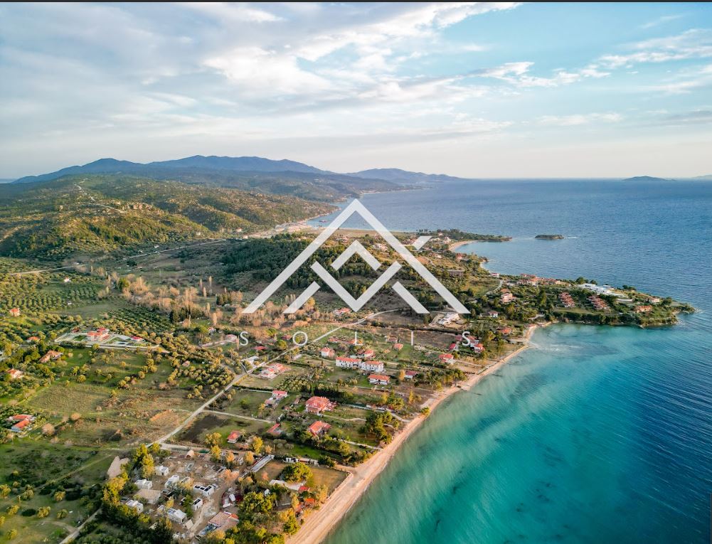 Sithonia, Halkidiki'nin kalbinde, sonsuz havuzlu ve deniz ve dağ manzaralı deniz villası - 0