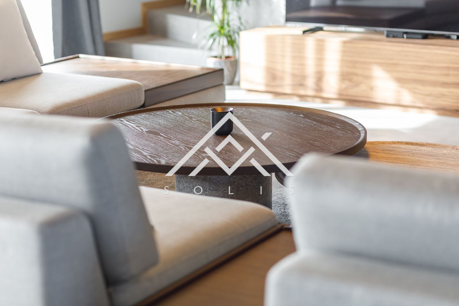 Елегантна дизайнерски завършена къща с четири спални в к-с Ривър Парк за продажба-0 Елегантна дизайнерски завършена къща с четири спални в к-с Ривър Парк за продажба - 0