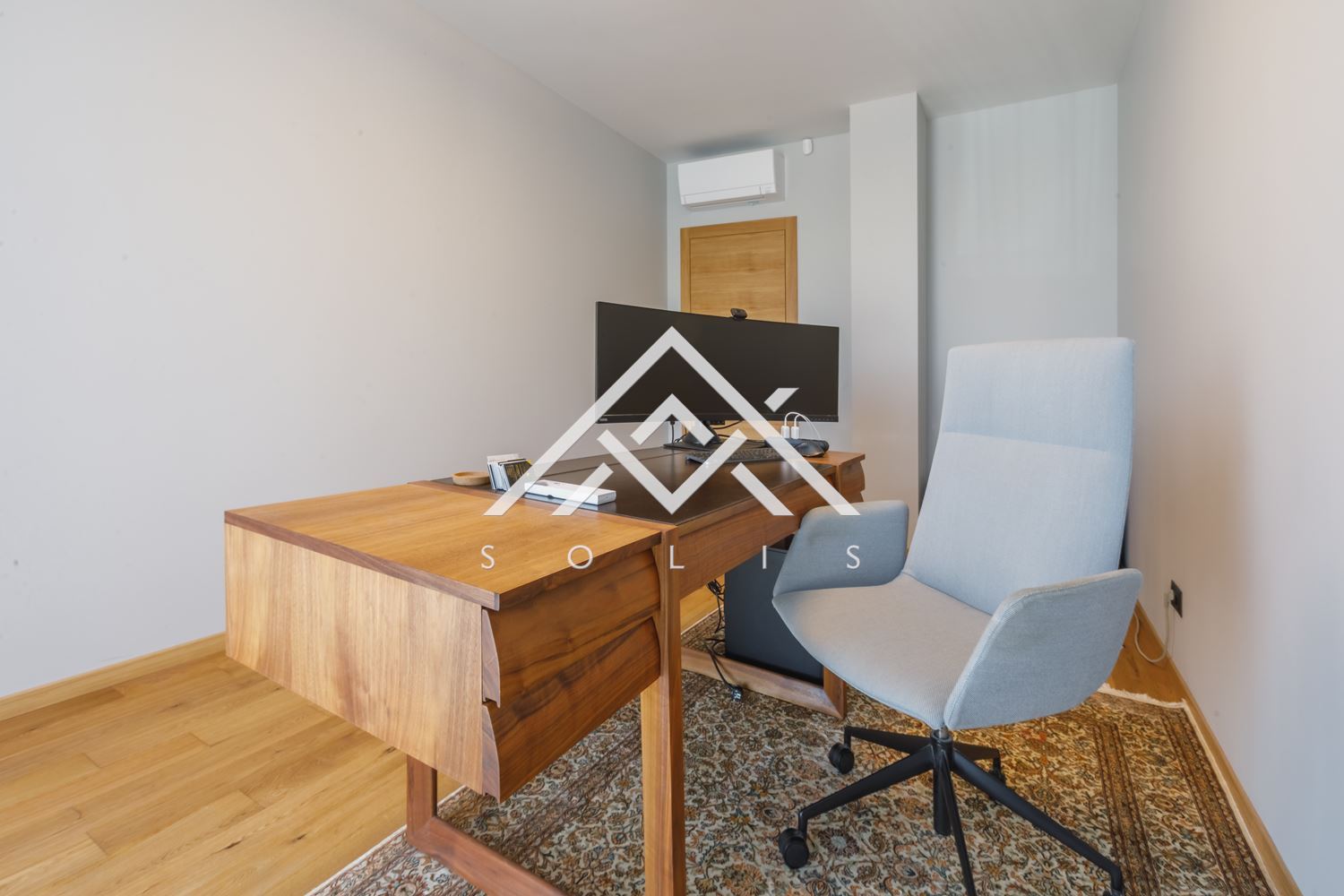 Елегантна дизайнерски завършена къща с четири спални в к-с Ривър Парк за продажба-0 Елегантна дизайнерски завършена къща с четири спални в к-с Ривър Парк за продажба - 0