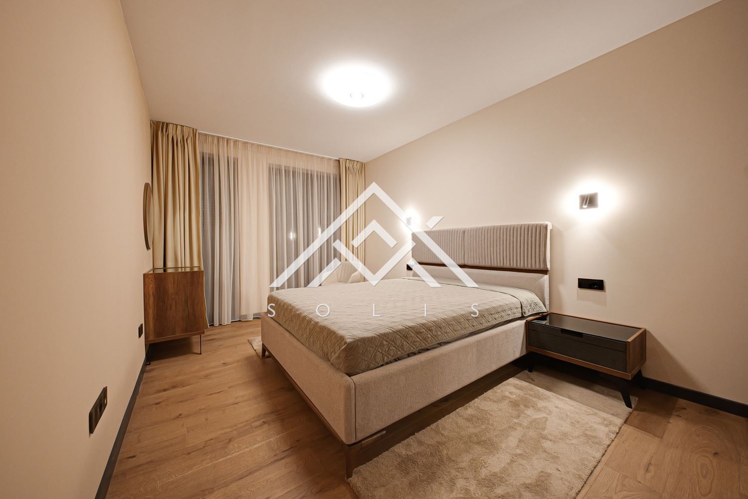 Тристаен елегантно обзаведен апартамент под наем в кв. Лозенец, комплекс “Secret Garden”-0 Тристаен елегантно обзаведен апартамент под наем в кв. Лозенец, комплекс "Secret Garden" - 0