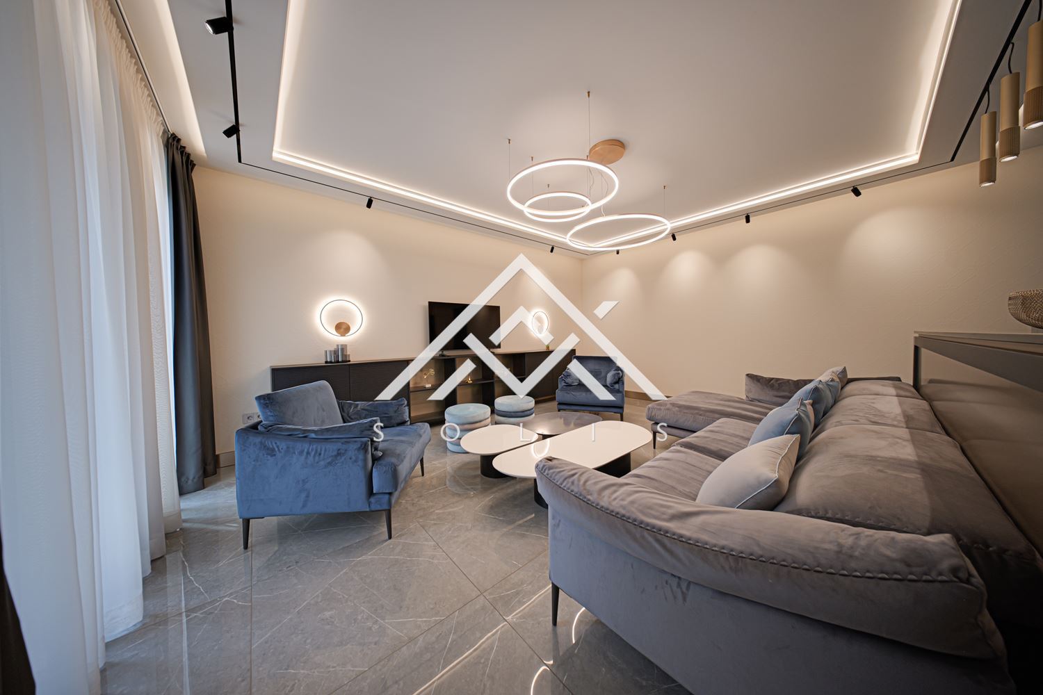 Тристаен елегантно обзаведен апартамент под наем в кв. Лозенец, комплекс “Secret Garden”-0 Тристаен елегантно обзаведен апартамент под наем в кв. Лозенец, комплекс "Secret Garden" - 0