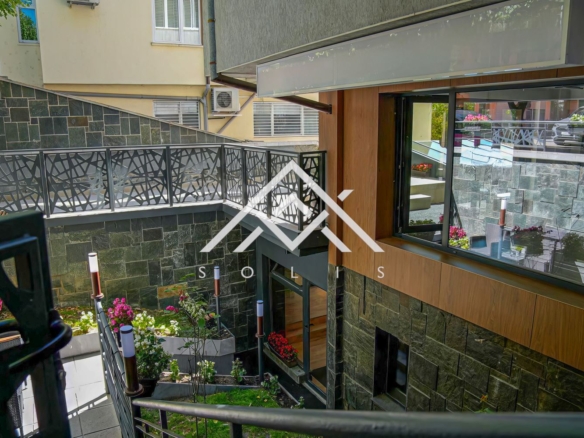 Изцяло обновен самостоятелен търговски обект с престижна локация в кв. Лозенец под наем - 0