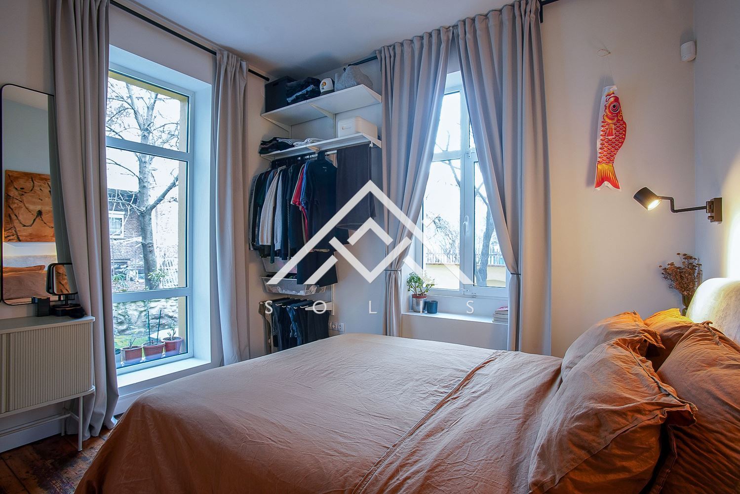 Ακίνητο προς πώληση στο ιστορικό κέντρο της Σόφιας Ανακαινισμένο ισόγειο σπιτιού με αυτόνομο ημιυπόγειο και αυλή-0 Ακίνητο προς πώληση στο ιστορικό κέντρο της Σόφιας Ανακαινισμένο ισόγειο σπιτιού με αυτόνομο ημιυπόγειο και αυλή - 0