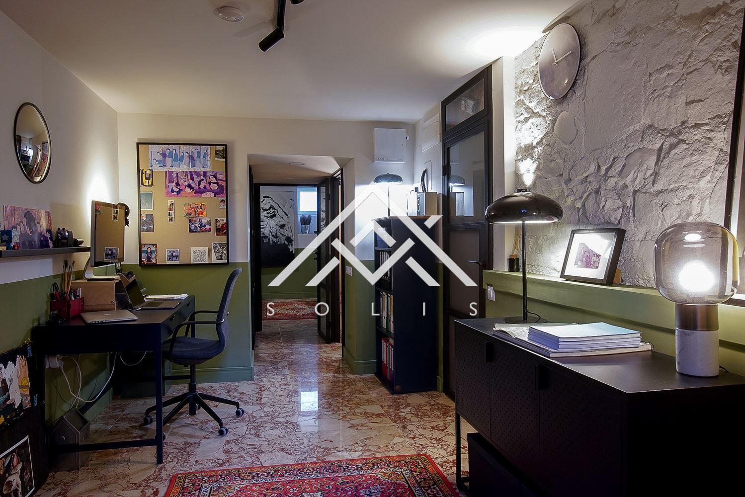 Ακίνητο προς πώληση στο ιστορικό κέντρο της Σόφιας Ανακαινισμένο ισόγειο σπιτιού με αυτόνομο ημιυπόγειο και αυλή-0 Ακίνητο προς πώληση στο ιστορικό κέντρο της Σόφιας Ανακαινισμένο ισόγειο σπιτιού με αυτόνομο ημιυπόγειο και αυλή - 0