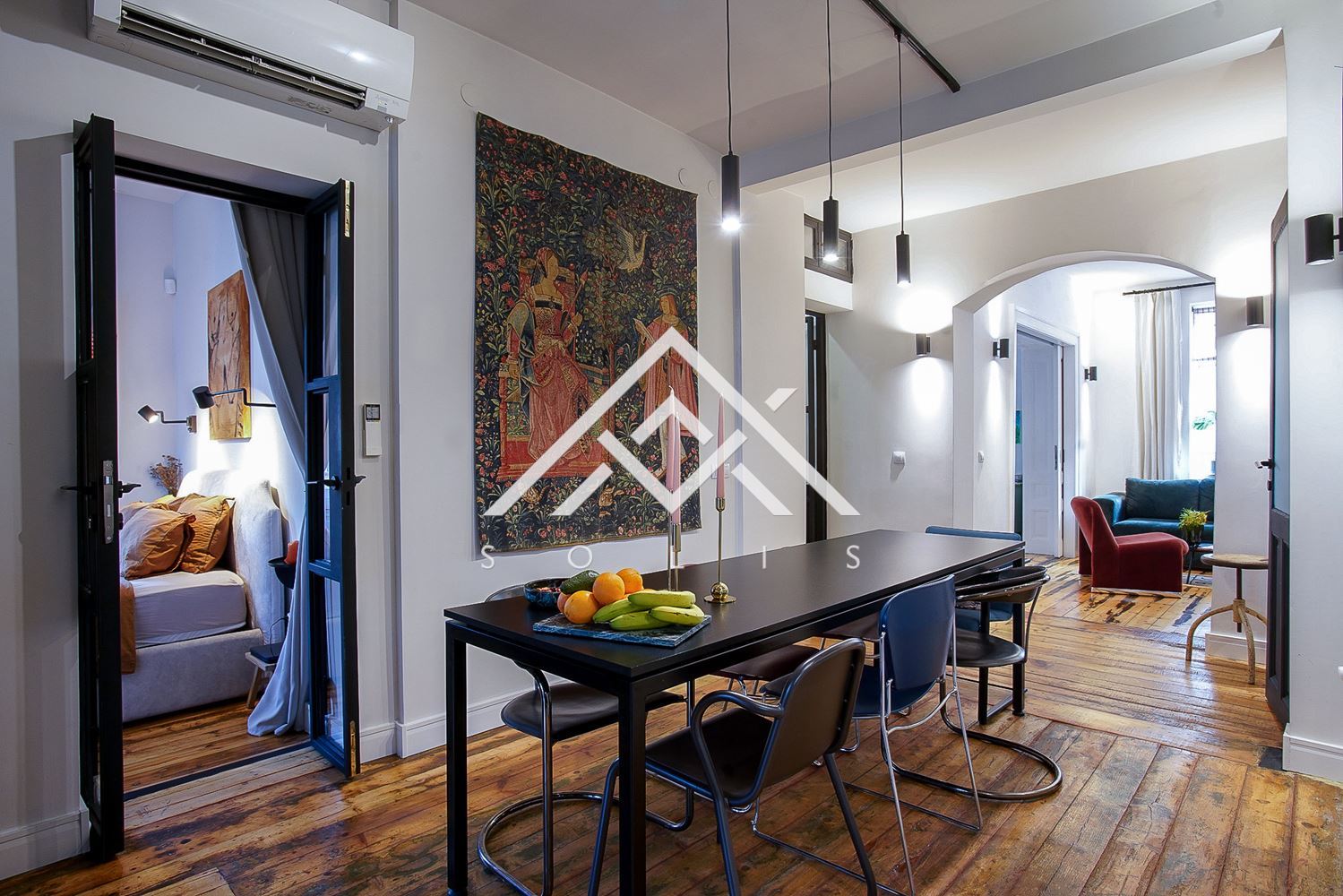 Ακίνητο προς πώληση στο ιστορικό κέντρο της Σόφιας Ανακαινισμένο ισόγειο σπιτιού με αυτόνομο ημιυπόγειο και αυλή-0 Ακίνητο προς πώληση στο ιστορικό κέντρο της Σόφιας Ανακαινισμένο ισόγειο σπιτιού με αυτόνομο ημιυπόγειο και αυλή - 0