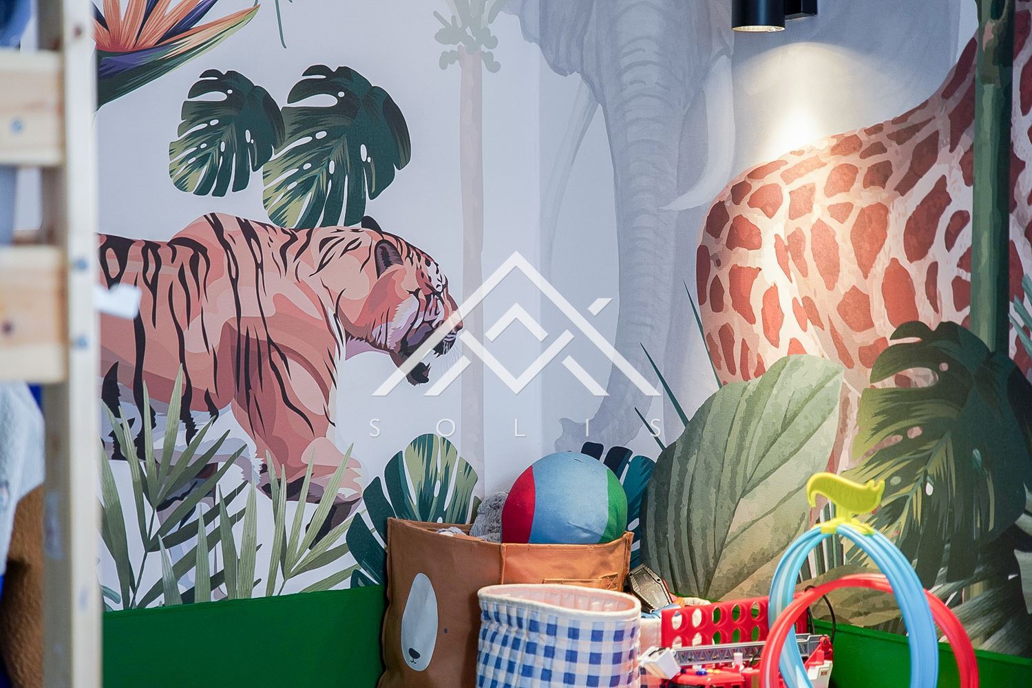 Ακίνητο προς πώληση στο ιστορικό κέντρο της Σόφιας Ανακαινισμένο ισόγειο σπιτιού με αυτόνομο ημιυπόγειο και αυλή-0 Ακίνητο προς πώληση στο ιστορικό κέντρο της Σόφιας Ανακαινισμένο ισόγειο σπιτιού με αυτόνομο ημιυπόγειο και αυλή - 0