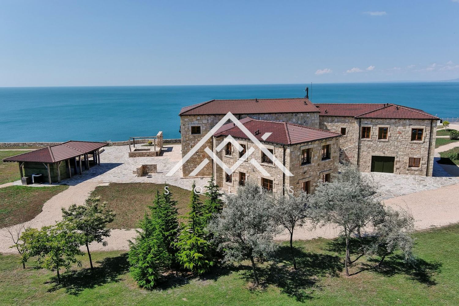 Работещ хотел в Тоскански стил в близост до н. Калиакра под наем-0 Работещ хотел в Тоскански стил в близост до н. Калиакра под наем - 0