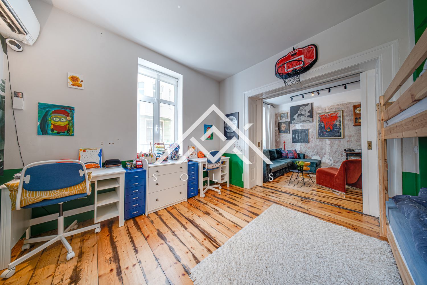 Реконструиран първи етаж от къща с автономен полусутерен и двор в историческия център на София, за продажба-0 Реконструиран първи етаж от къща с автономен полусутерен и двор в историческия център на София, за продажба - 0