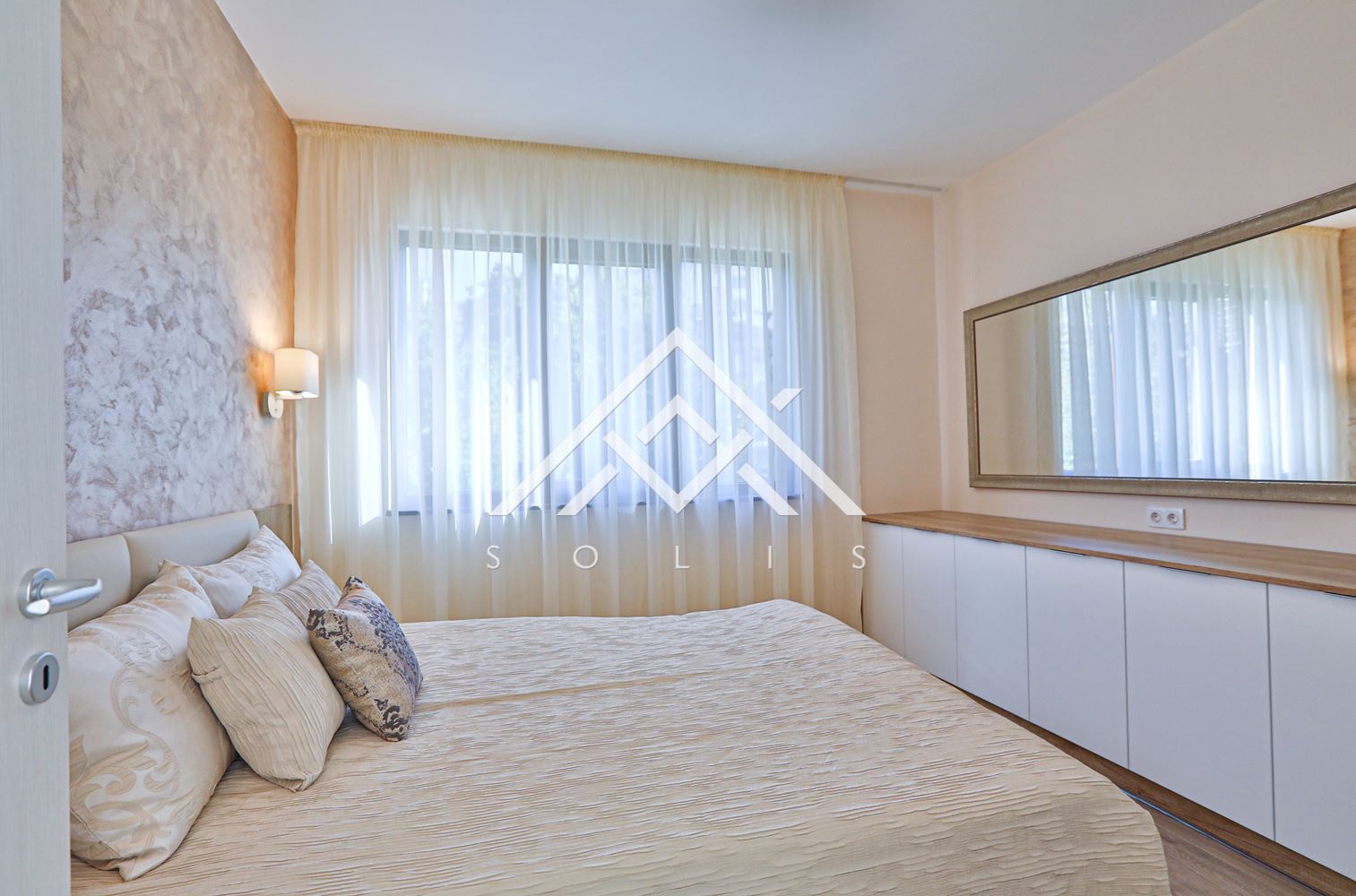 דירת מעצבים עם שני חדרי שינה להשכרה ברחוב פליקס קניץ-0 דירת מעצבים עם שני חדרי שינה להשכרה ברחוב פליקס קניץ - 0