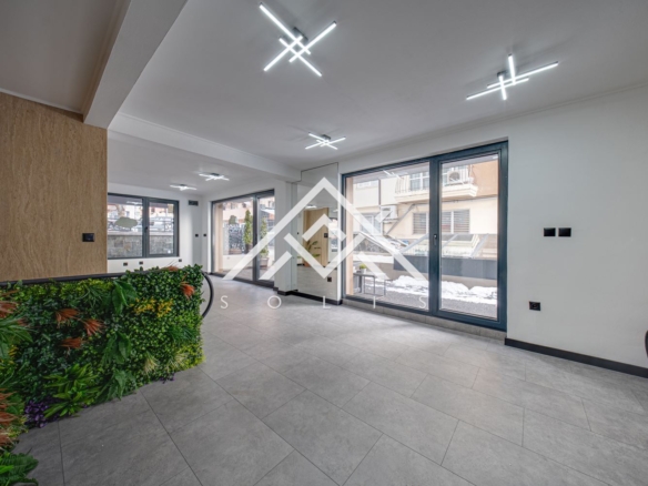 Луксозен магазин с топ локация в кв. Лозенец за продажба - 0