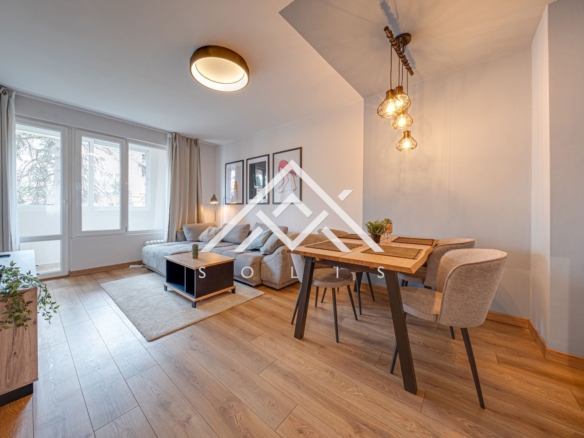 Тристаен апартамент под наем в кв. Гео Милев – висок първи етаж, зад пазара Ситняково - 0