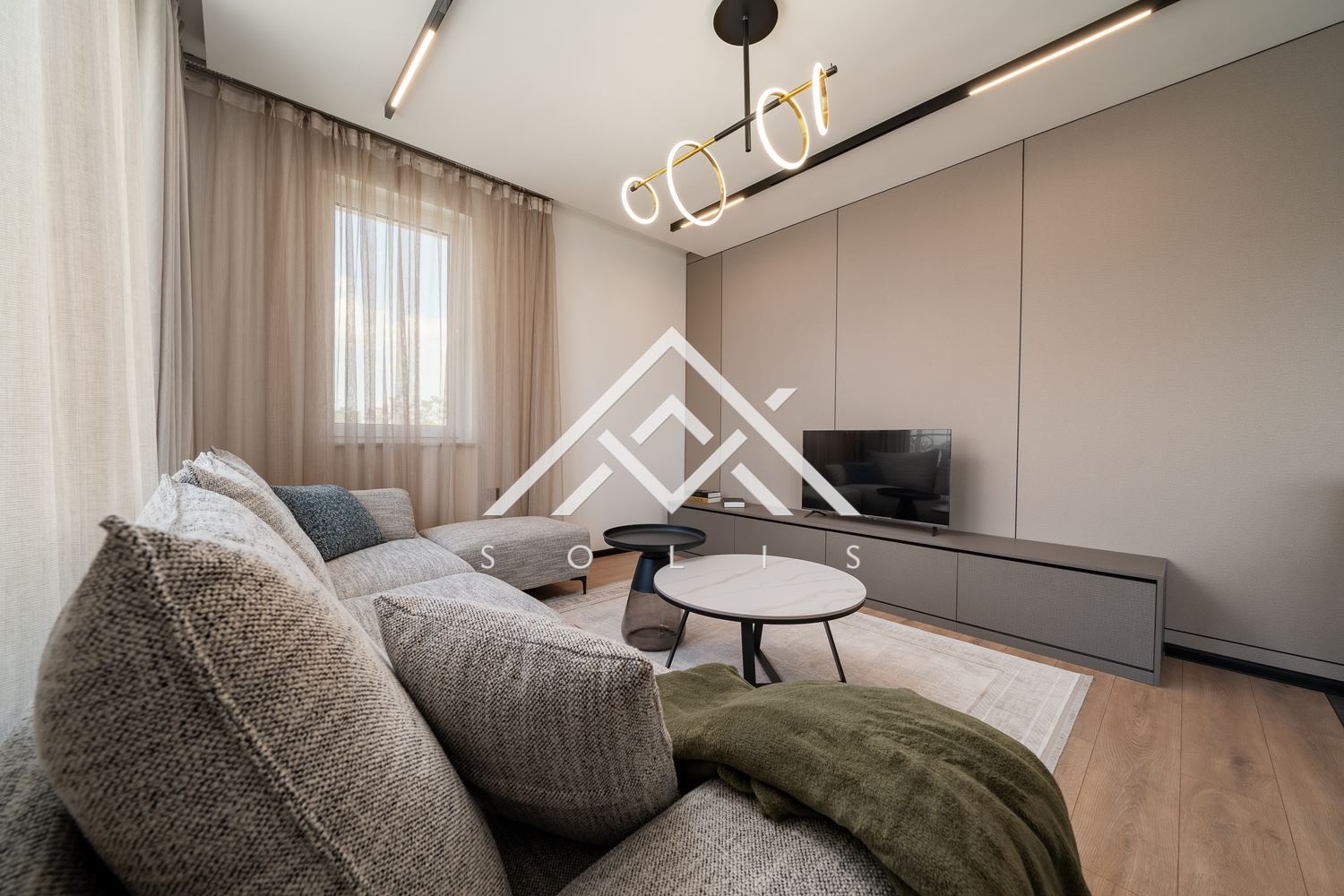 1500